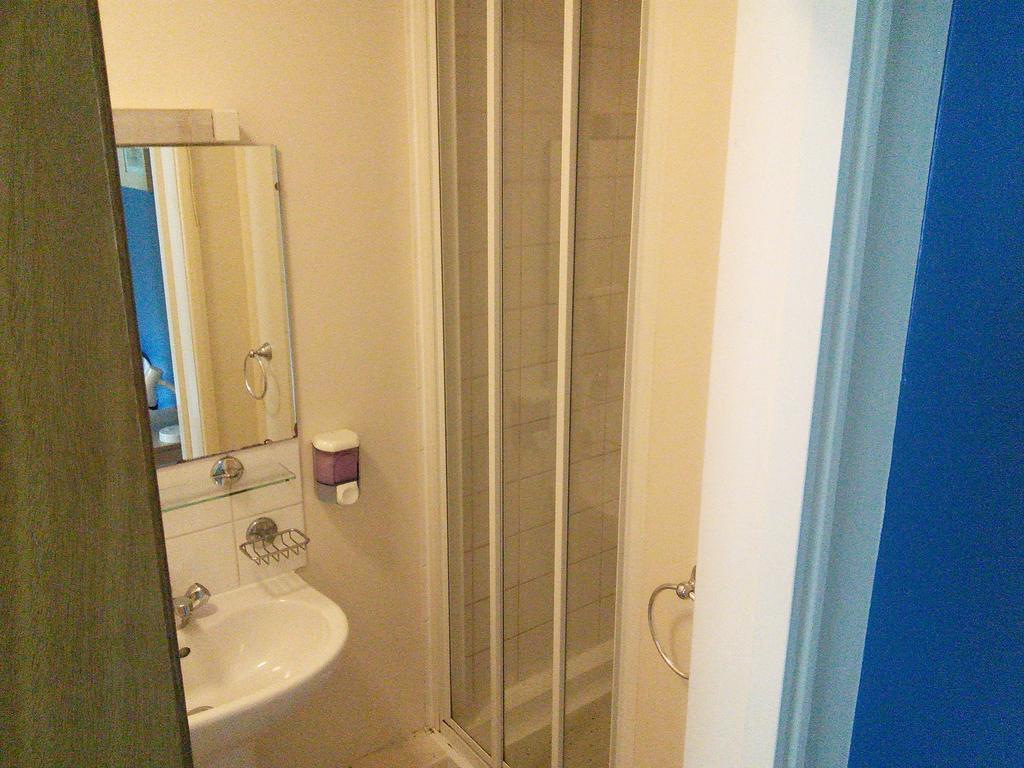 Brimar Guest House توتون الغرفة الصورة